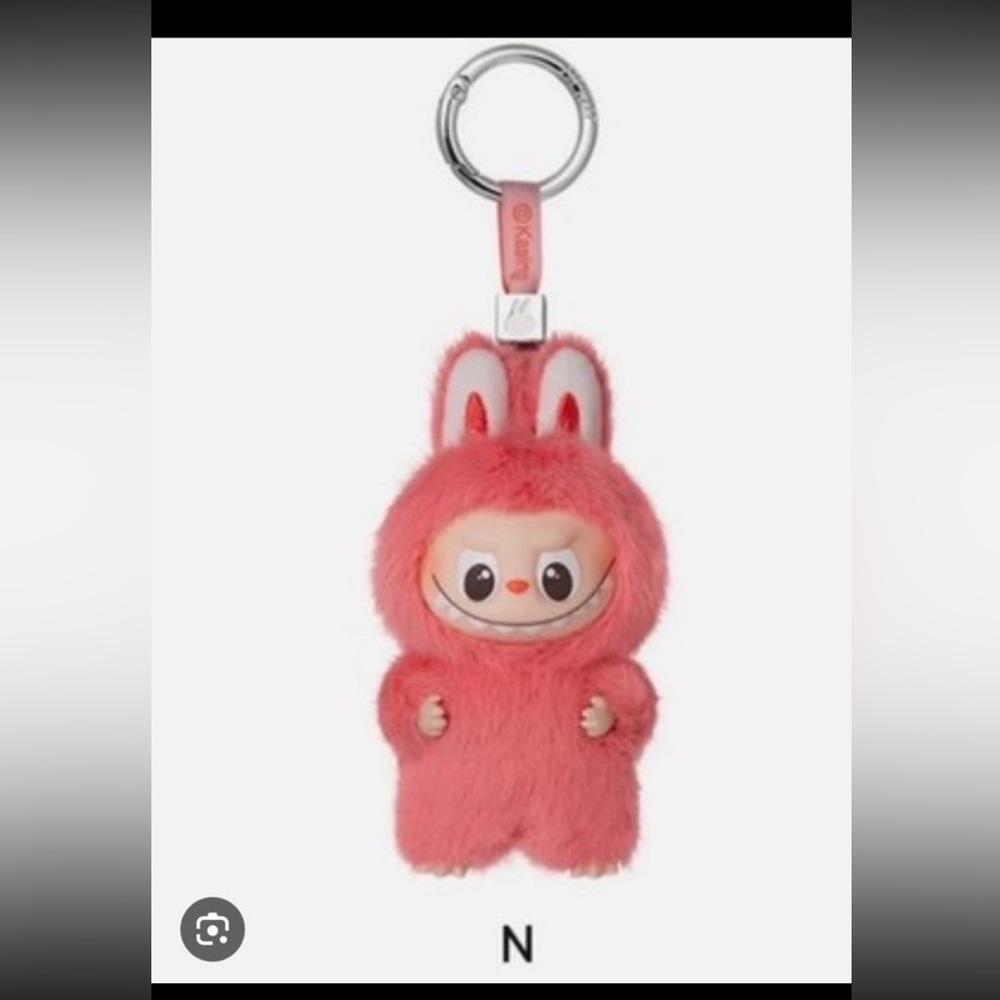 Labubu pin for love - N